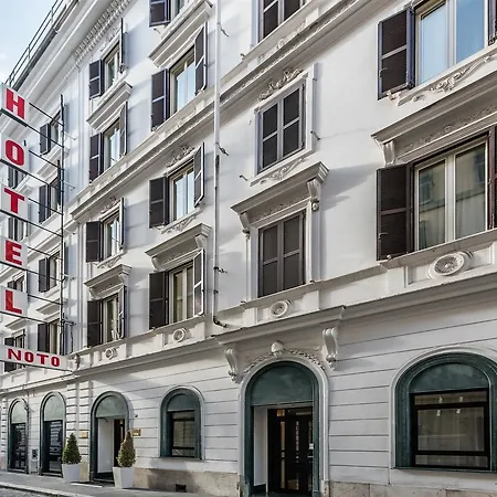 Raeli Noto Hotel 3*