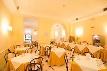 Hotel Raeli Noto