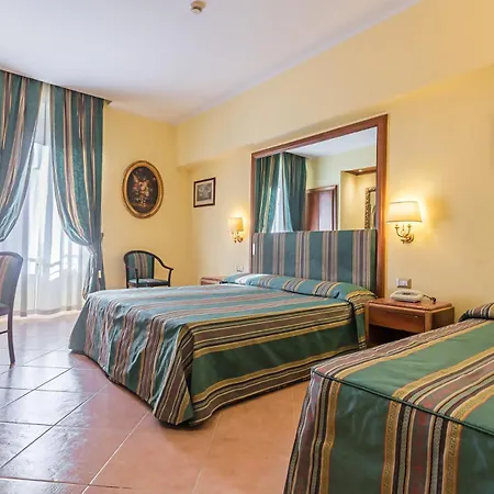 Raeli Noto Hotel