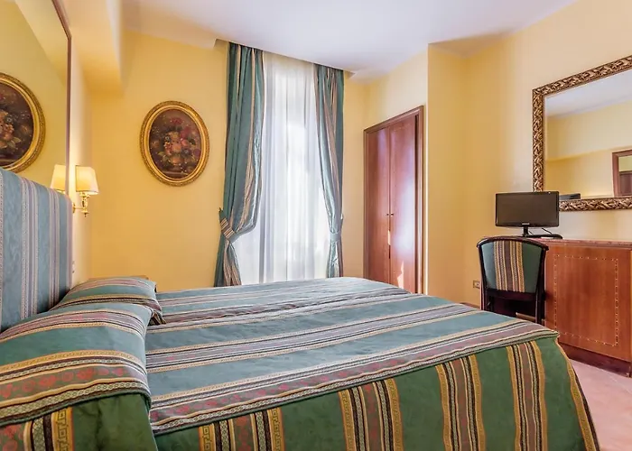 Raeli Noto Hotel