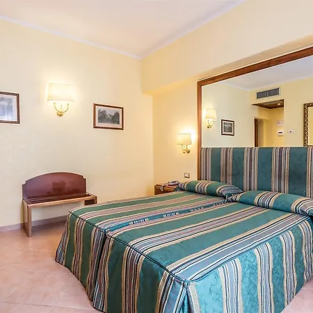 Hotel Raeli Noto