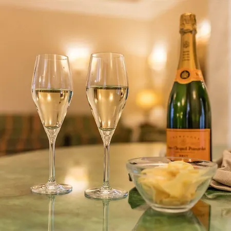 Raeli Noto Hotel Rome