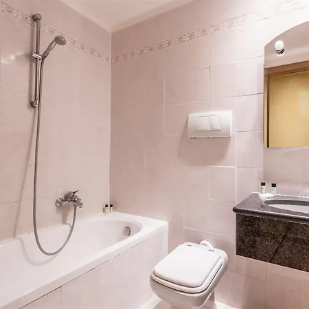 Szálloda Raeli Noto 3*