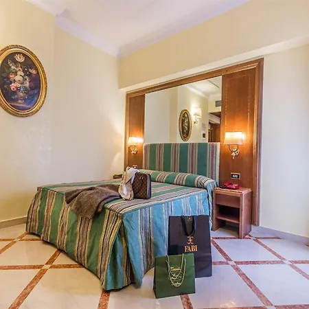 Raeli Noto 3*