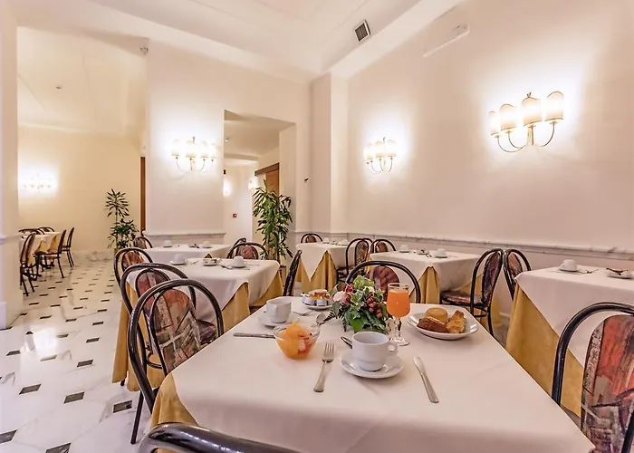Hotel Raeli Noto Rom